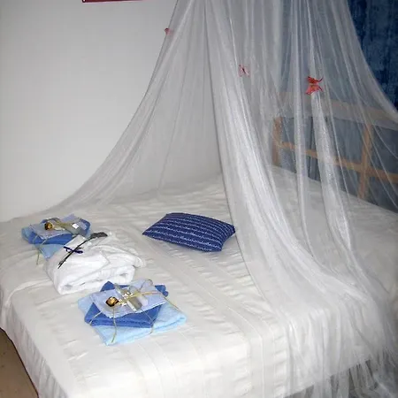 Apartment Family Friendly With A Swimming Pool - 17692